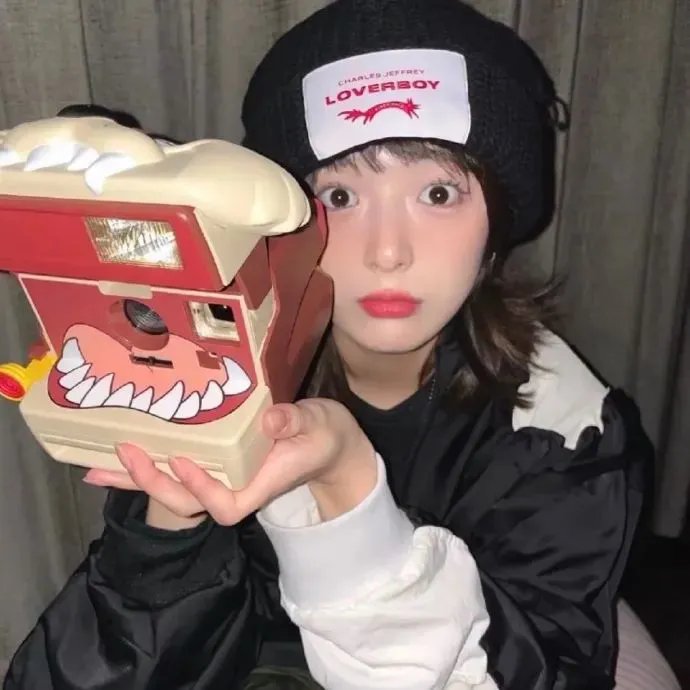 七先生与哑巴花